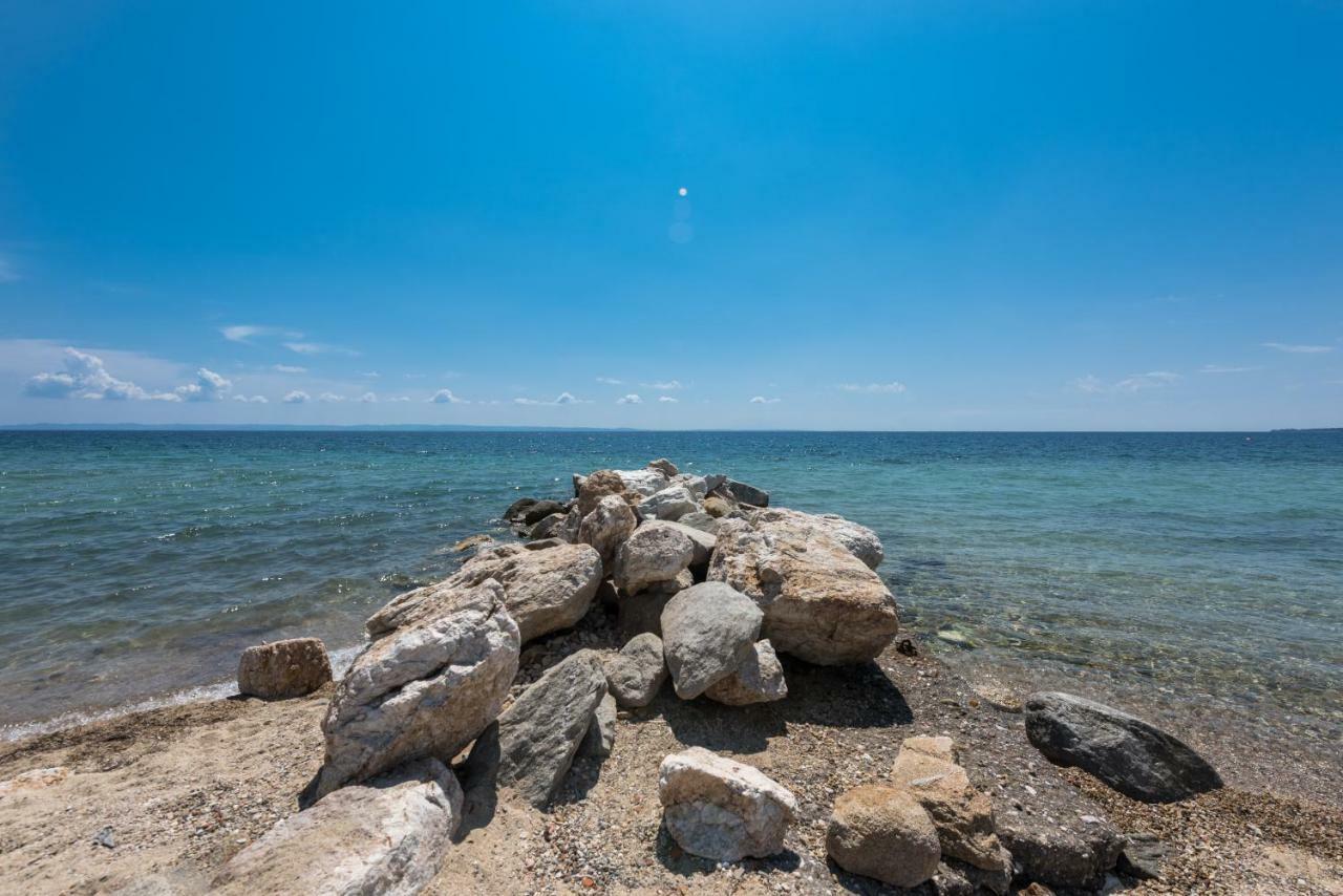 Nikiti Maisonette On The Beach By Luxlikehome Nikiti (Sithonia) Buitenkant foto